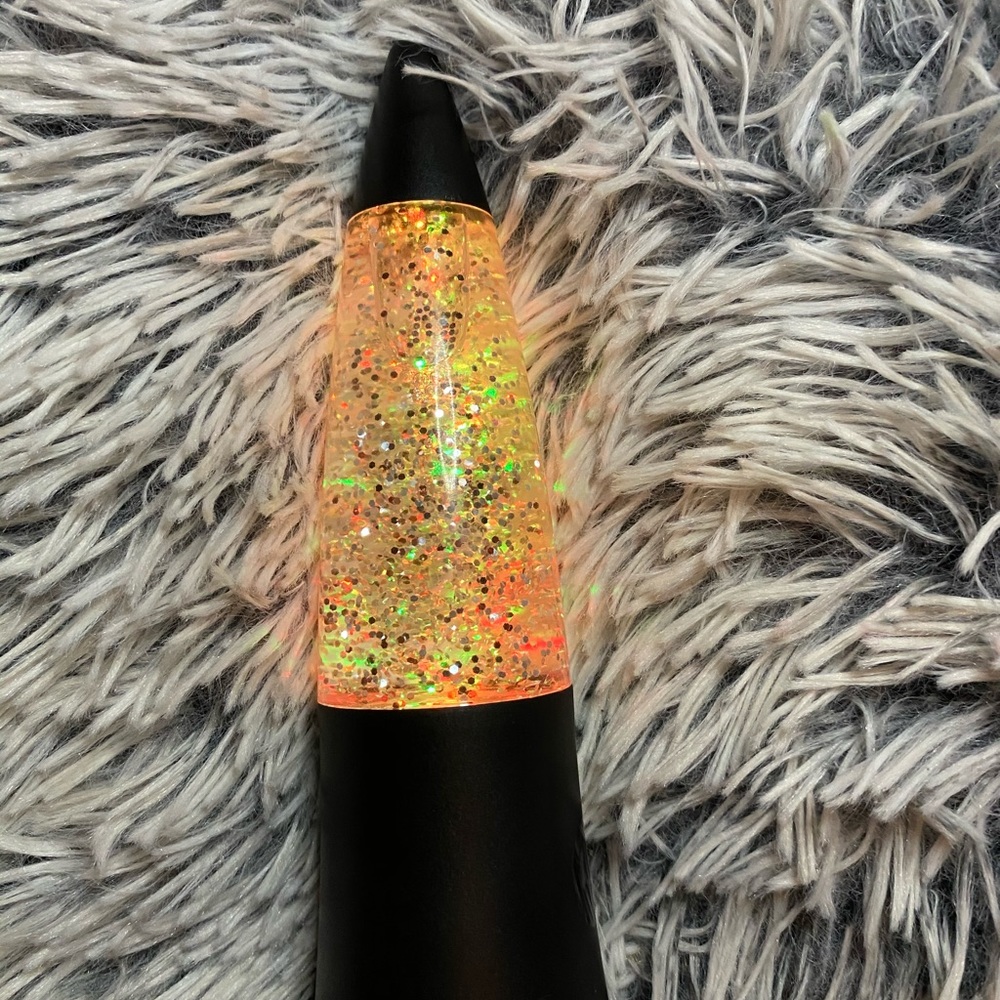 Mini Lava Lamp - Picture 4 of 6